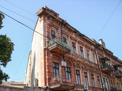 gallery_red_square.jpg