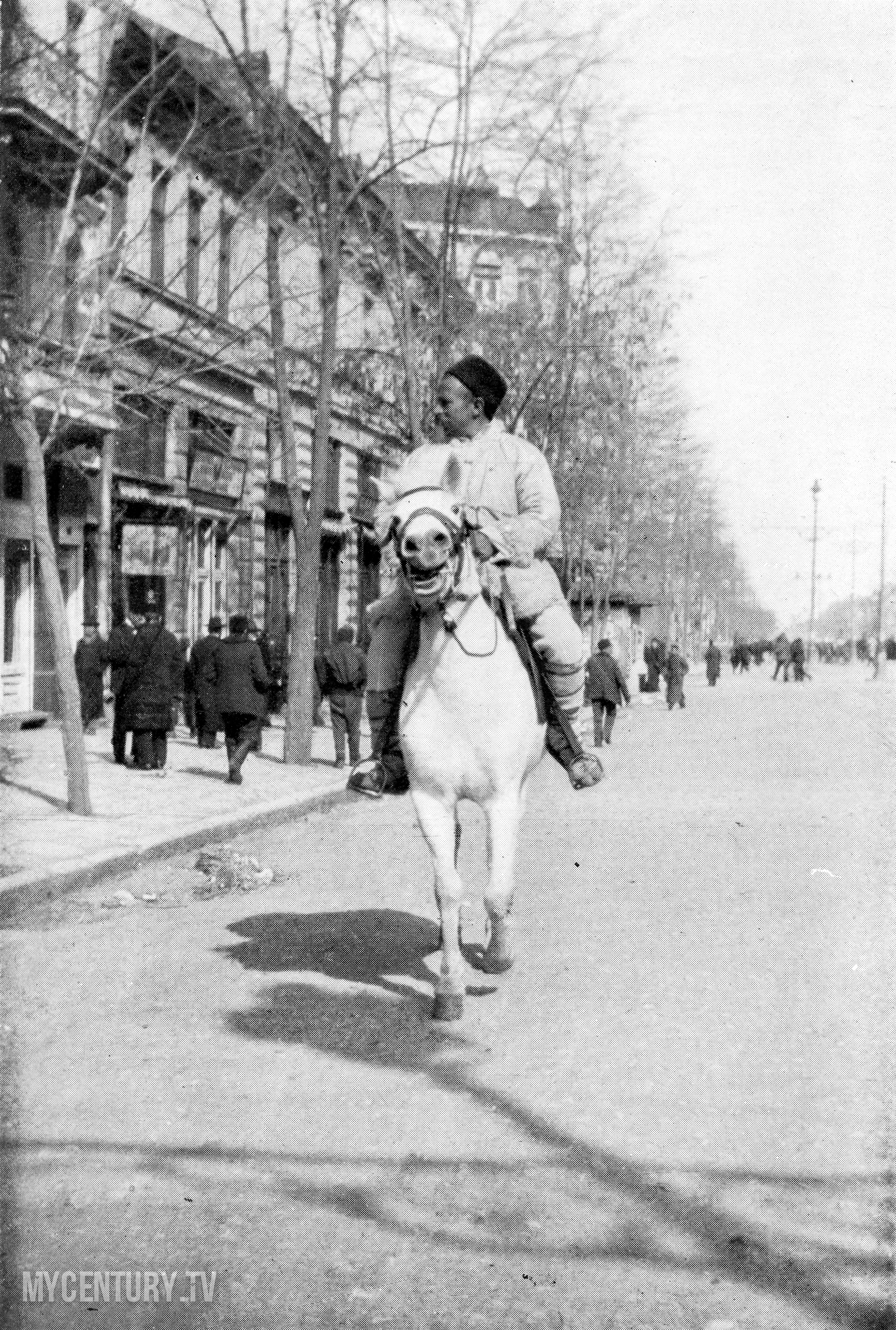 Sofia_horseman_1907