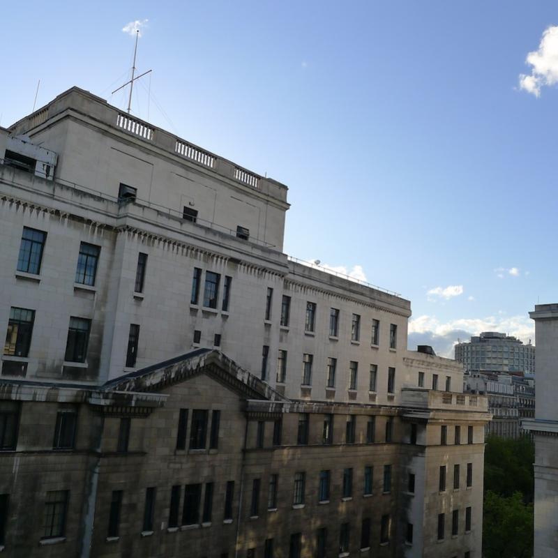 Bush_house_001.jpg