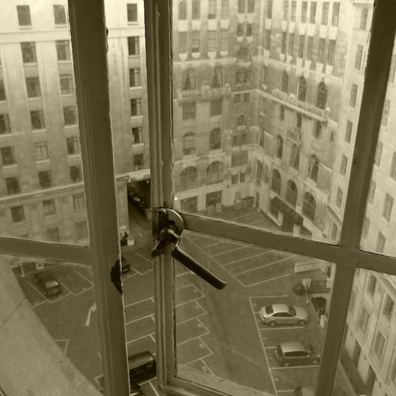 Bush_house_001.jpg