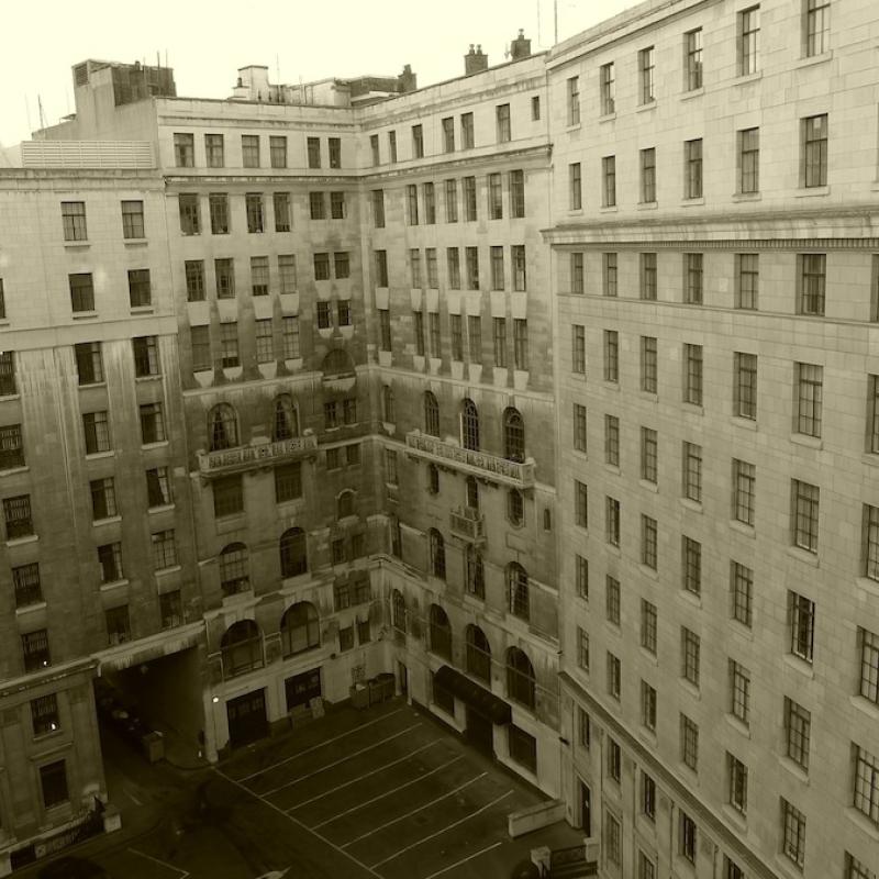 Bush_house_001.jpg
