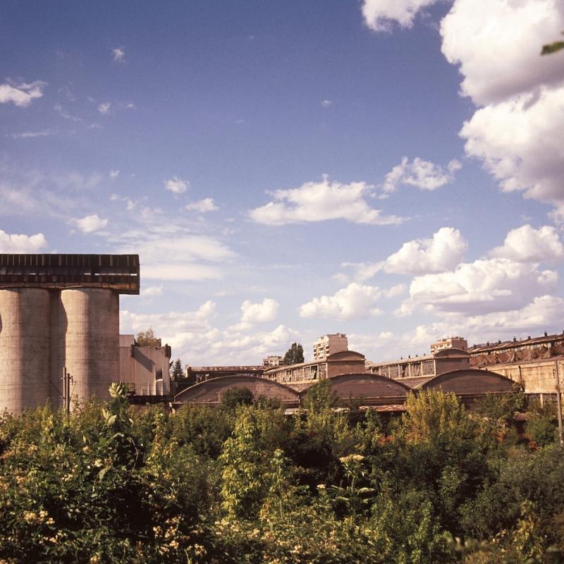 BG_comm_001.jpg