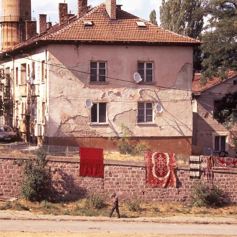 BG_comm_001.jpg